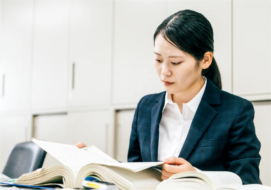 警察行政職員（技術・専門・技能系）職種画像